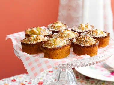 Lemon and poppyseed friands