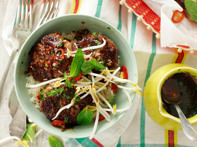 Cantonese lamb patties