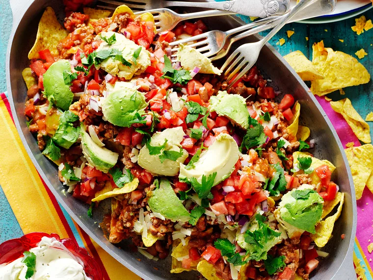 Lamb and bean nachos with salsa fresca