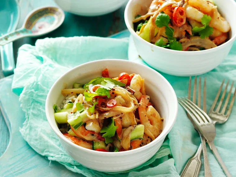 Chilli coconut prawns