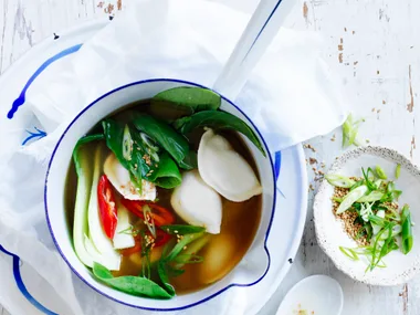 Spicy dumpling miso soup