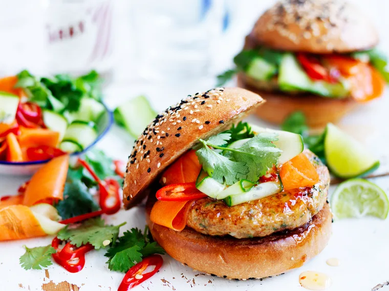 Thai fish burgers with pickled vegetables