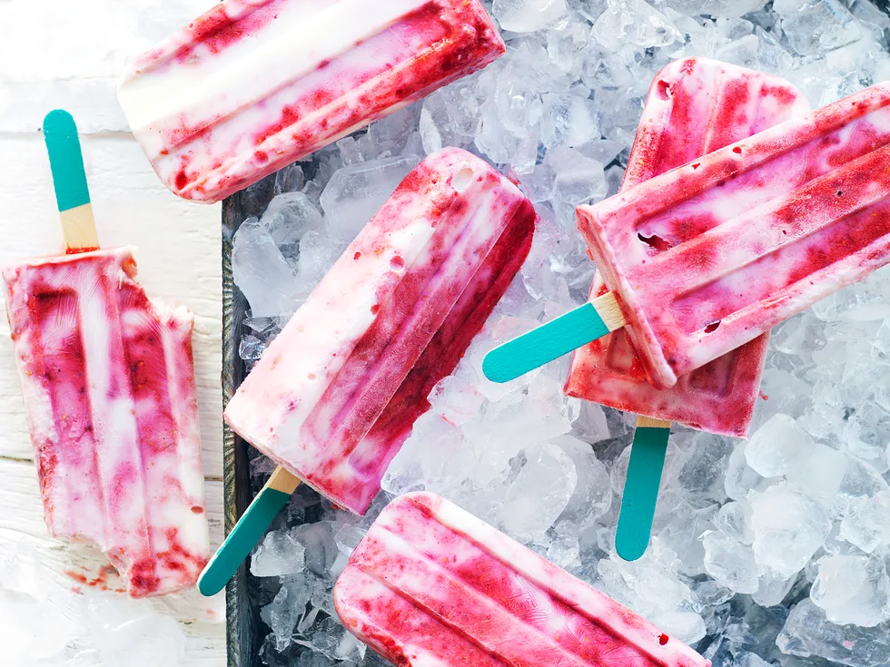 raspberry and vanilla yoghurt ice-blocks