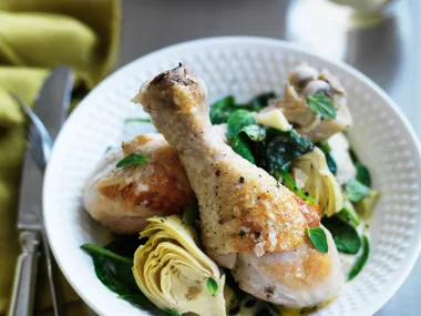 Chicken and artichoke fricassee