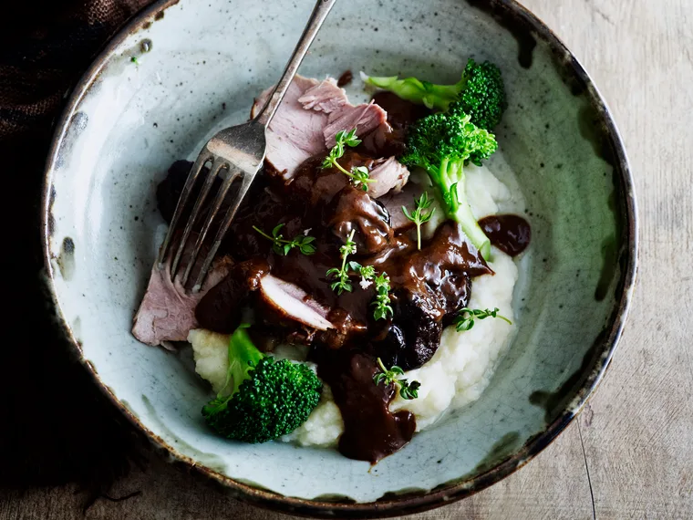 Slow-cooker pork with prunes