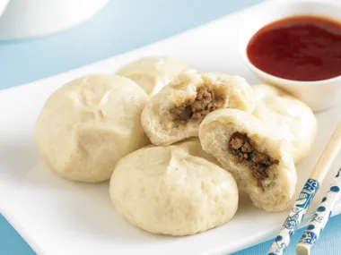 Steamed pork buns