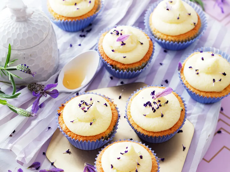 Honey and lavender cakes