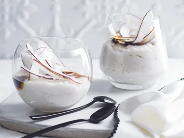 Coconut sago puddings