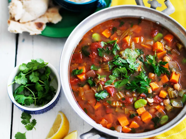 CHICKPEA AND BROAD BEAN SOUP WITH EGGS
