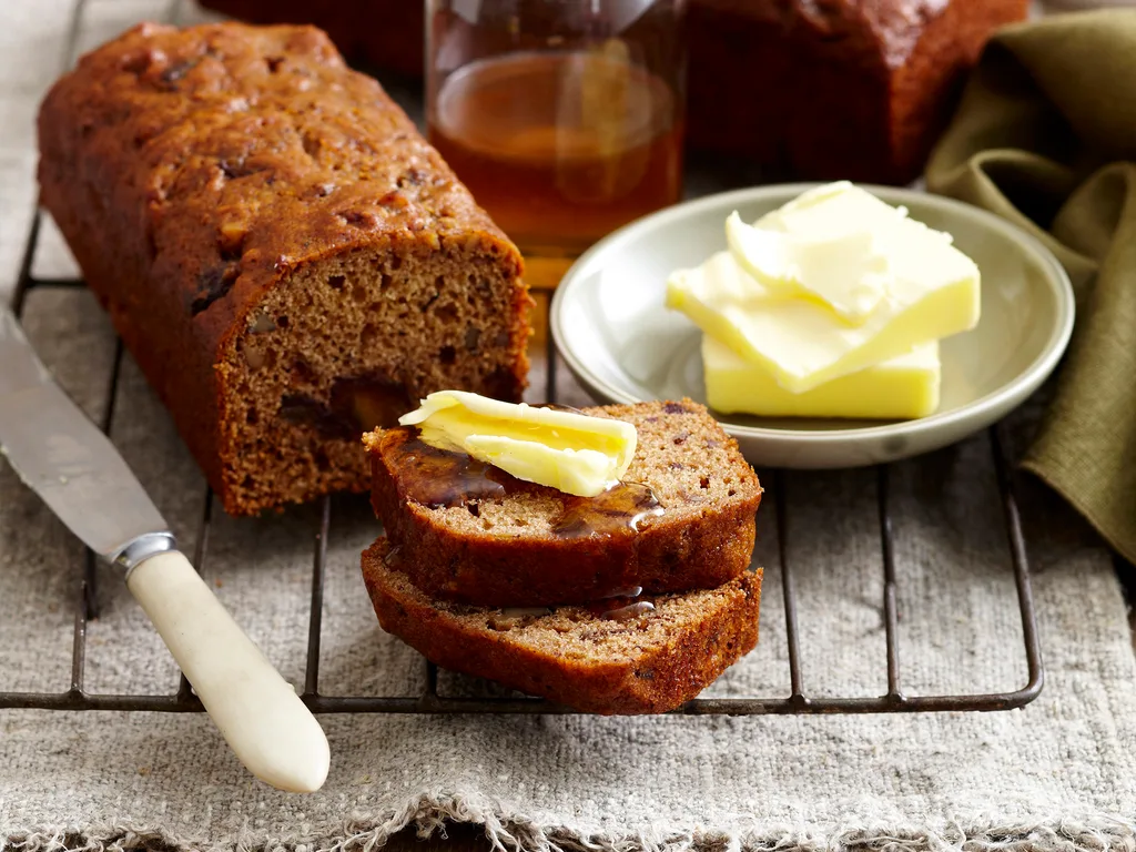 Date and walnut loaves