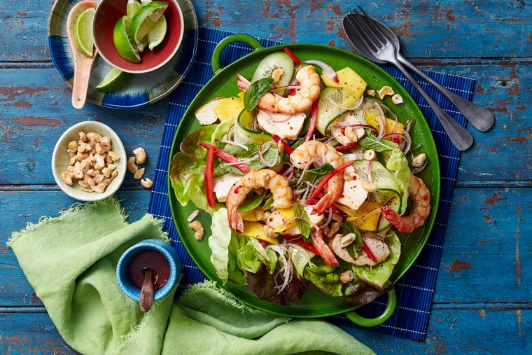 prawn and mango salad