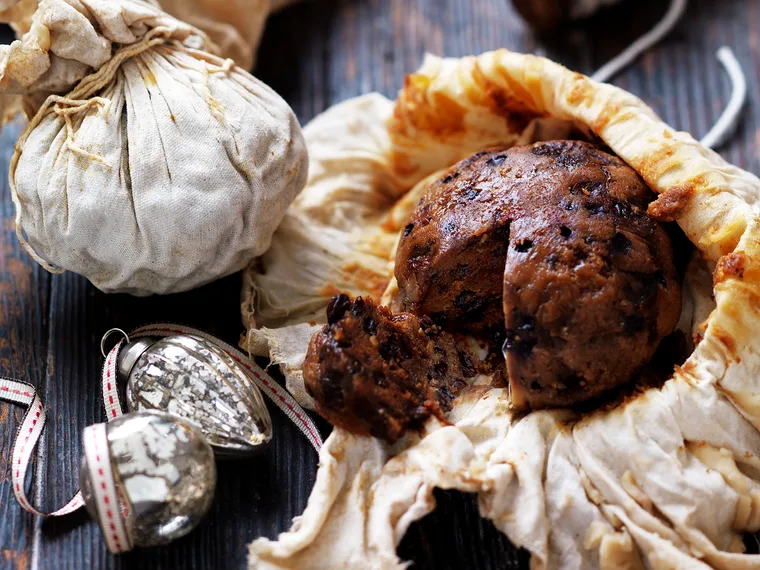 Individual boiled Christmas puddings