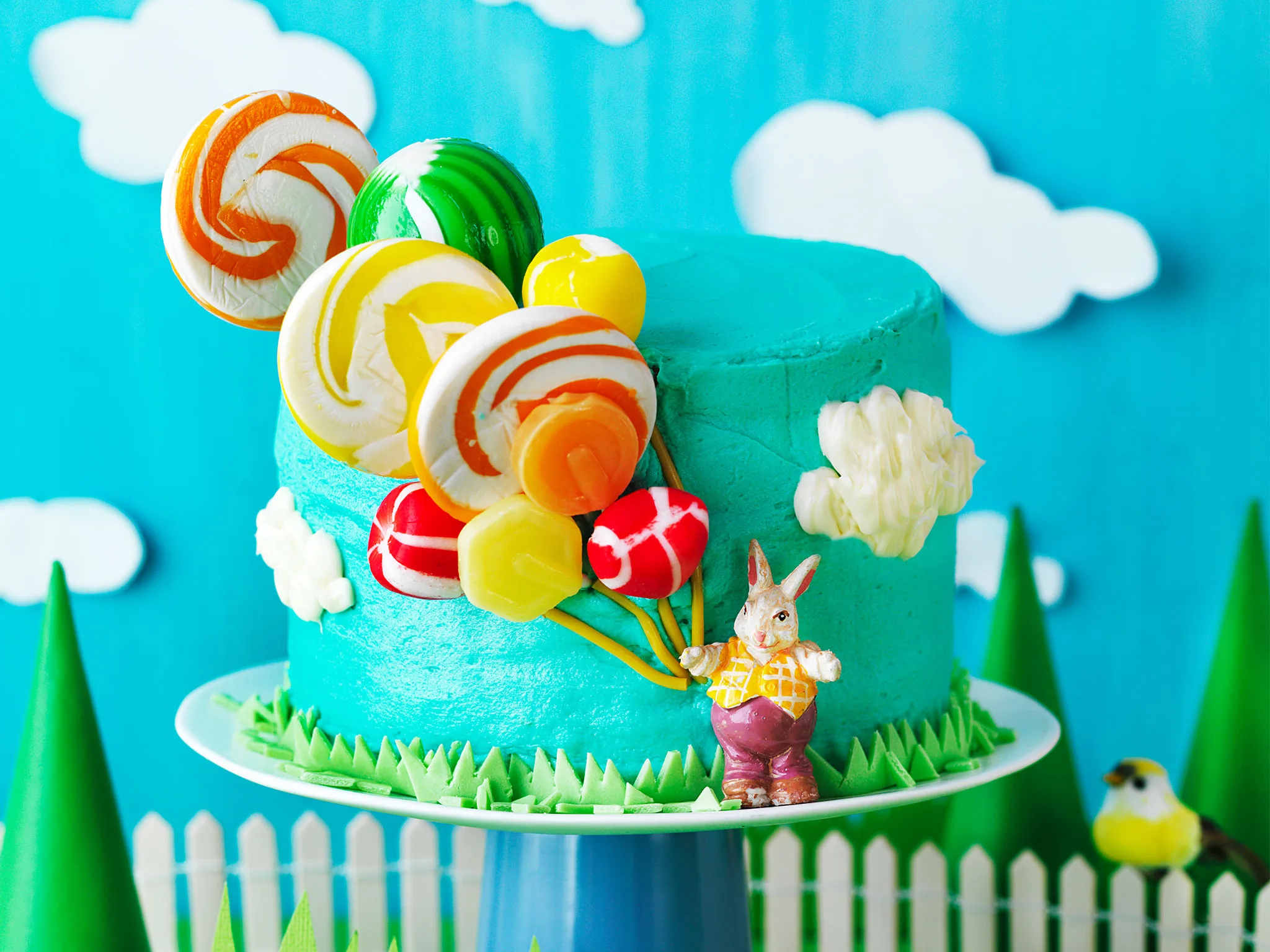 Lollipop balloon cake