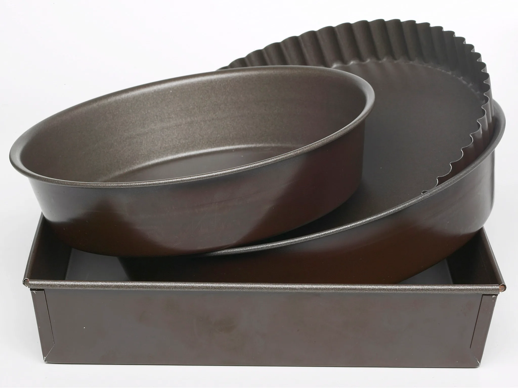 Baking pans cake tins