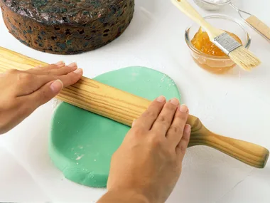 Colour icing
