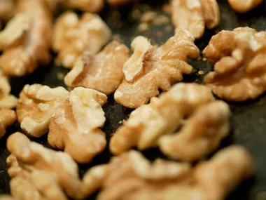 How to tell the difference between a food intolerance and an allergy