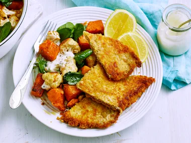 Veal schnitzels with spiced vegetables