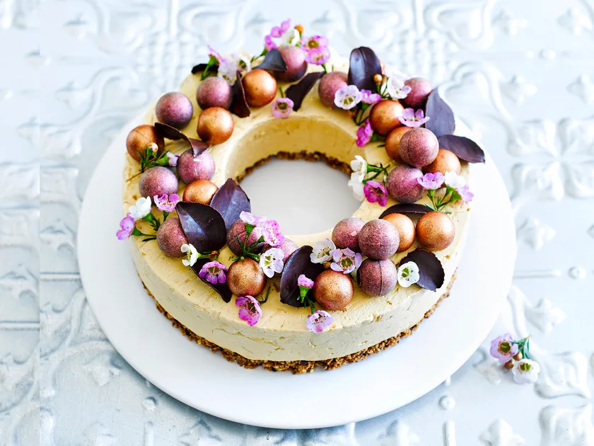 Christmas coffee wreath cake | Women's Weekly Food