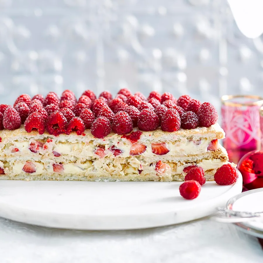 This Coconut & Berry Dacquoise Cake is a Festive Showstopper | Women's ...
