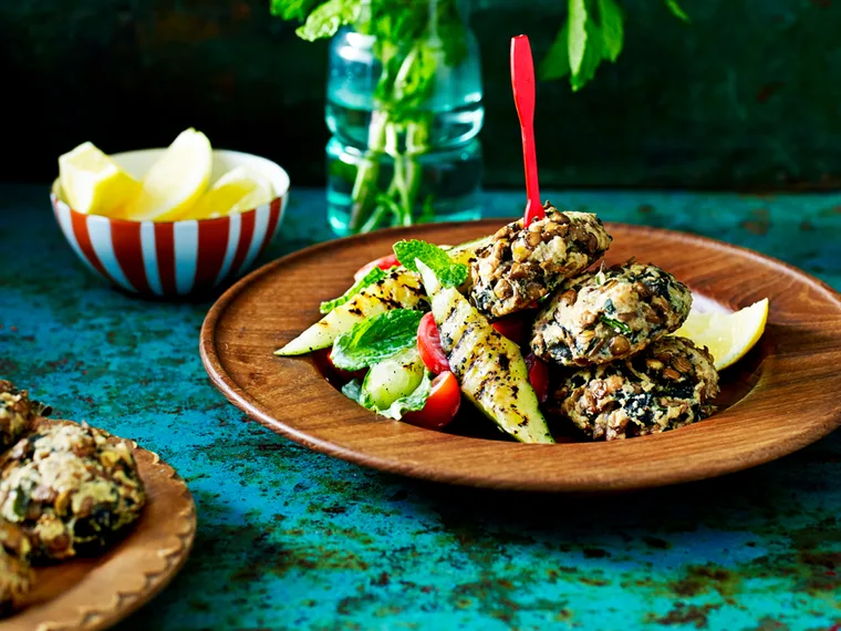 Brown lentil patties with grilled cucumber salad