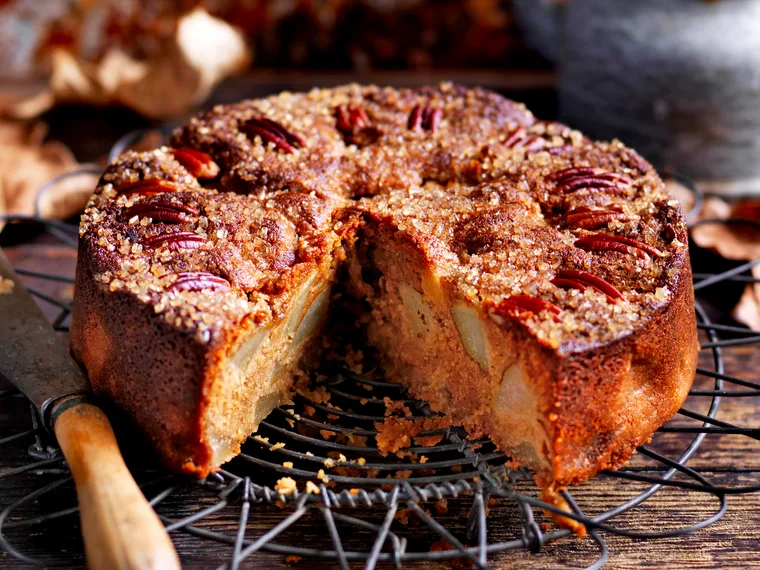 Pear and Seville marmalade cake
