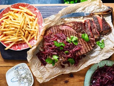 rump steak with fries