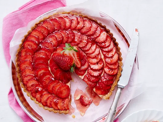easy sweet strawberry tart