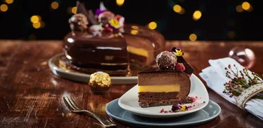 MasterChef's Reynold Poernomo's 'golden Christmas' dessert