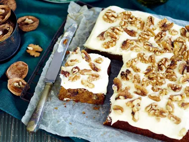 spiced pumpkin and walnut cake recipe