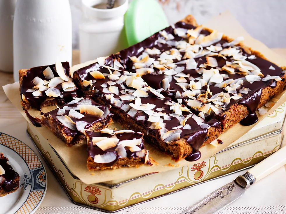 rum and raisin chocolate slice recipe