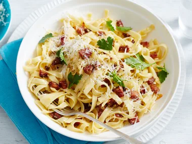 chorizo carbonara recipe