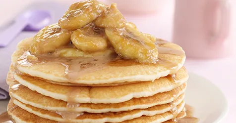 Banana pancakes with butterscotch sauce | Women's Weekly Food
