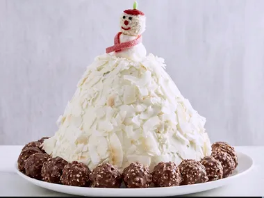 Cookies and cream igloo