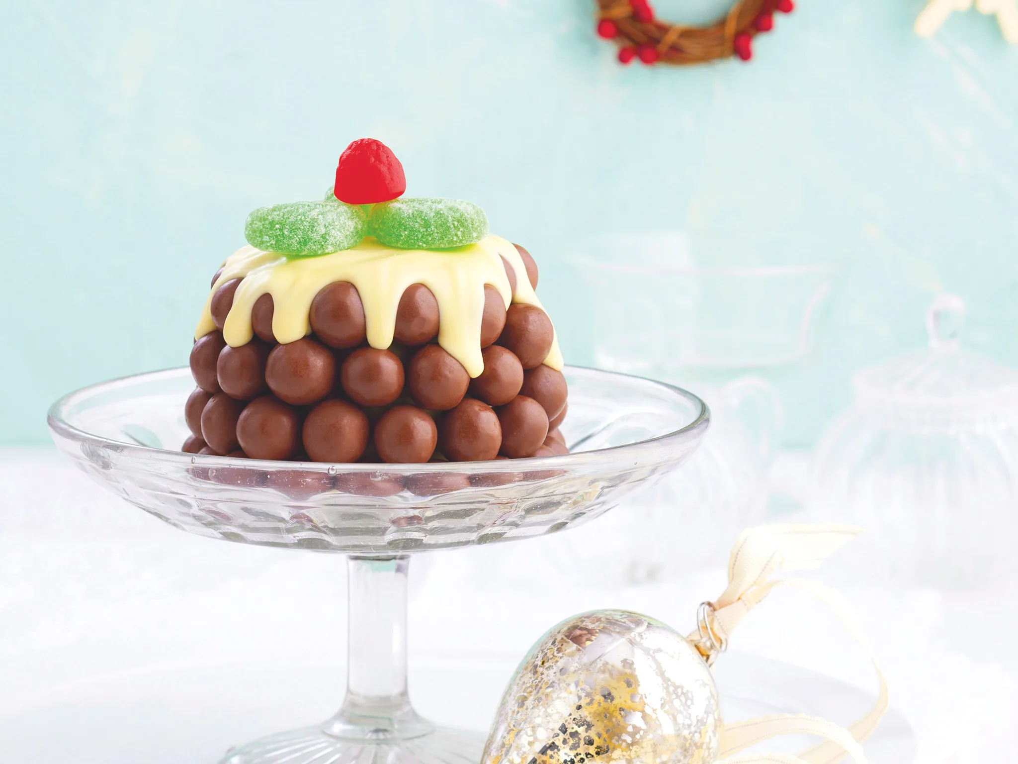 No-bake Malteser Christmas pud