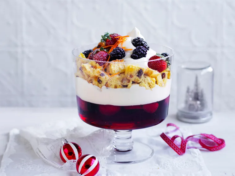 Classic Christmas trifle