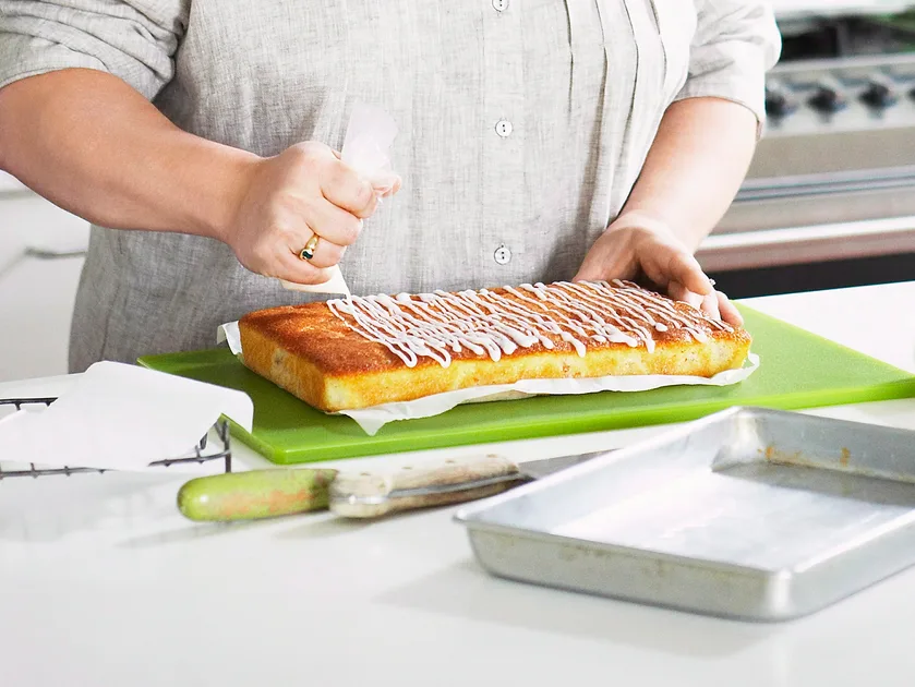 Julie Goodwin's apricot coconut slice | Women's Weekly Food
