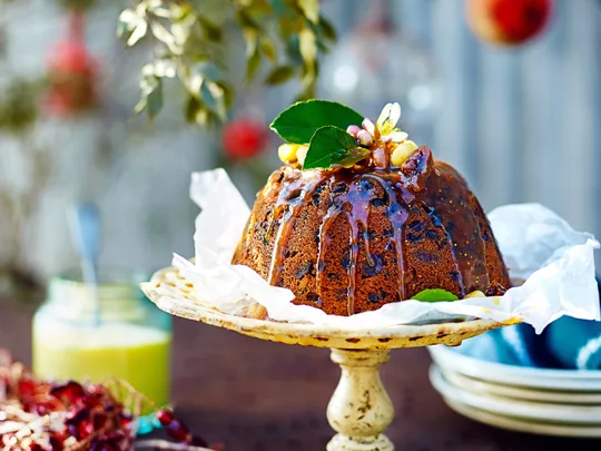 Macadamia and fig Christmas pudding