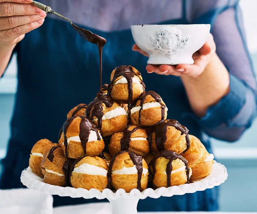 Profiteroles with chocolate sauce