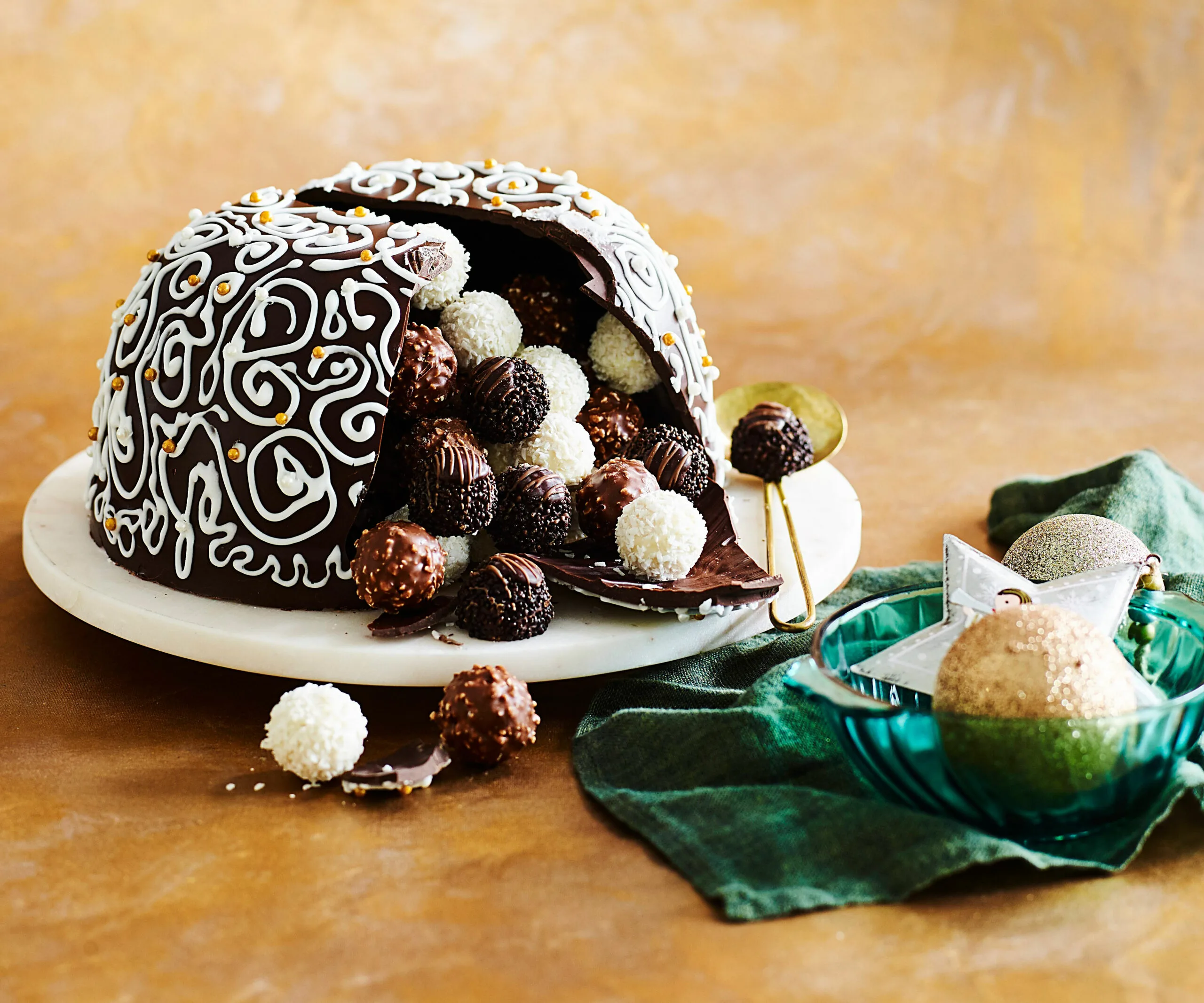 Christmas Smash Cake