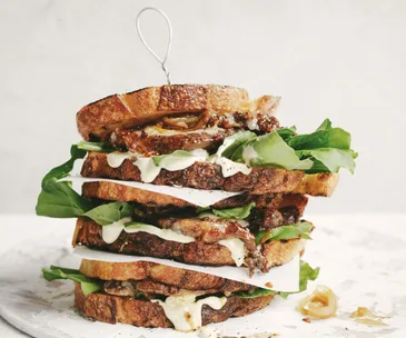 steak sandwich with toffee onion and malted mustard