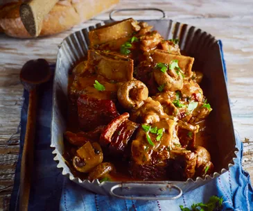 Slow-cooked beef rib bourguignon