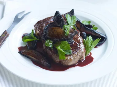 scotch fillet with mushroom chips and bordelaise sauce