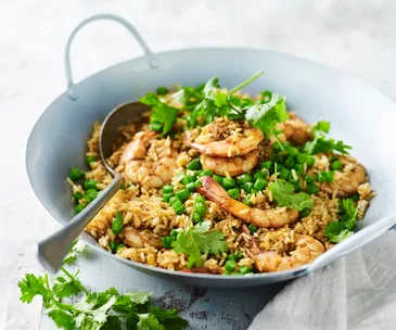 Tom yum fried rice with prawns