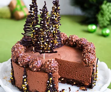 Christmas tree truffle cake