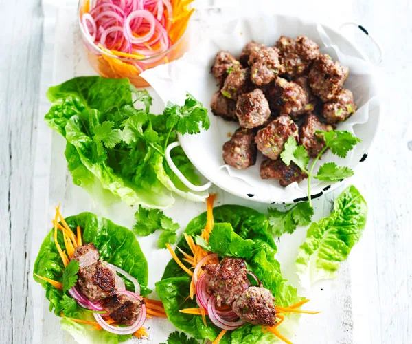 Low carb beef banh mi