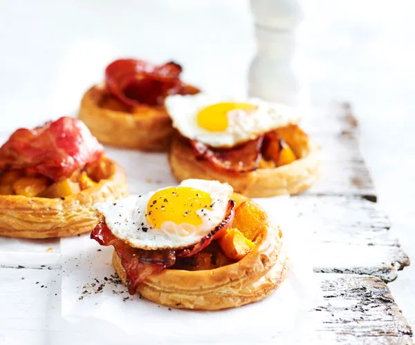 Pumpkin and maple bacon tarts with fried eggs