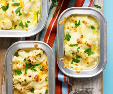 Cheesy cauliflower bake