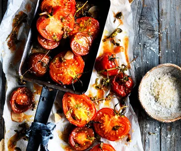 Marjoram and malt vinegar tomatoes