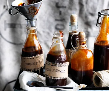 Bourbon & molasses barbecue sauce