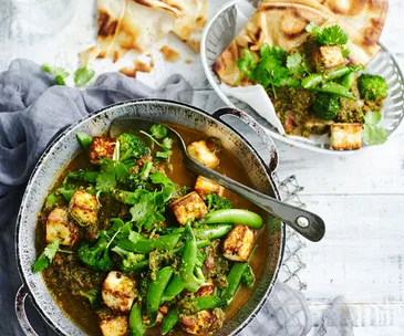 Broccoli and paneer saag curry
